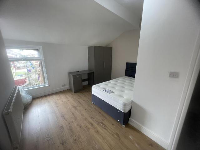 Picton Road, LIVERPOOL, L15 1 bed house to rent £600 pcm £138 pw