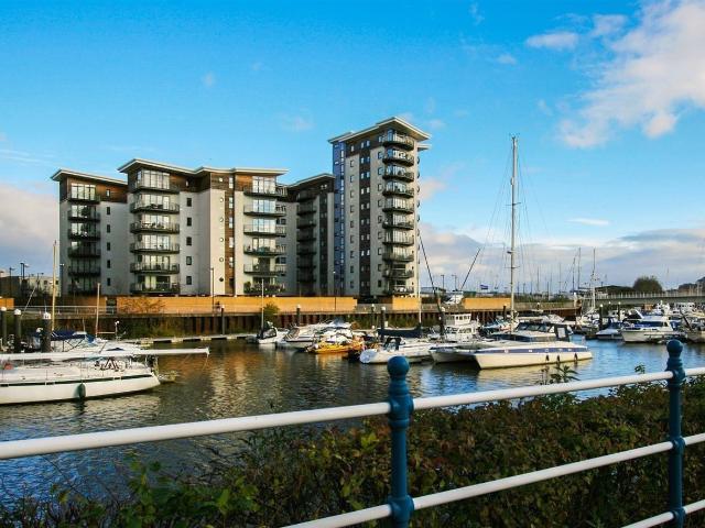 Picton, Watkiss Way, Cardiff Bay CF11, 1 bed flat to rent, £950 pcm | PrimeLocation