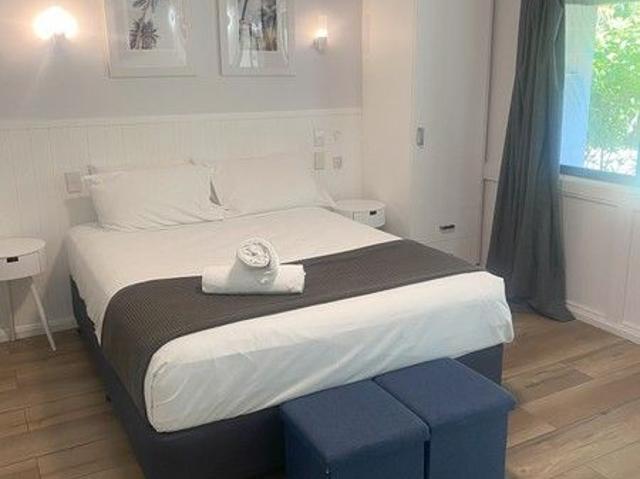 Picture Perfect All Furnished Holiday Now Ready for Holiday Enjoyment!