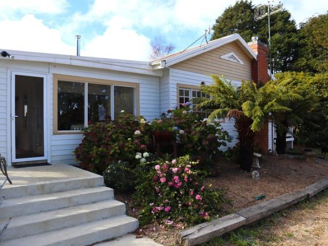 PICTURE PERFECT AVONLEA, YETHOLME