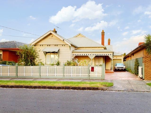 Picture perfect family home!