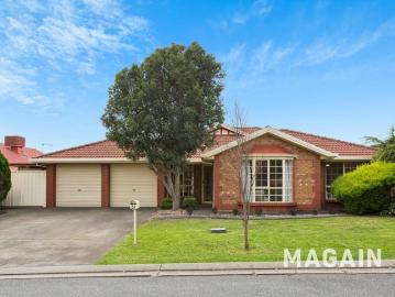 Picture Perfect Family Home with Space, Style & Flexibility