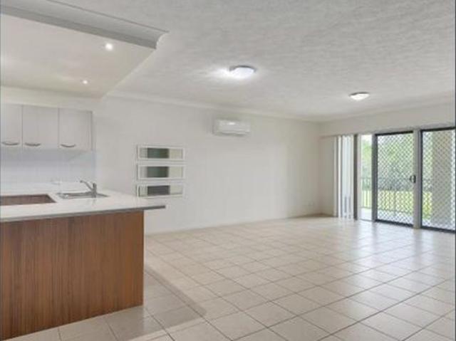 Picture Perfect Unit in Quiet Complex