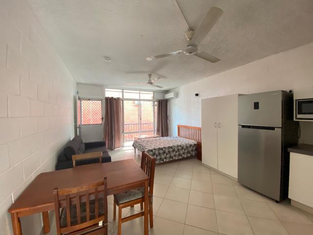 Picture This: Foreshore location. Renovated. Whitegoods included
