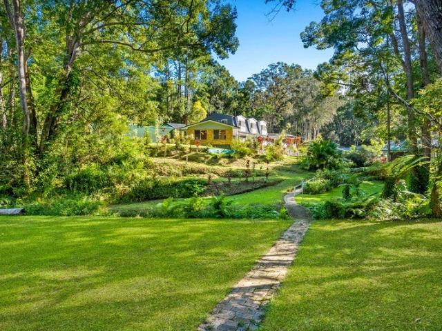 Pictureous Hideaway, Endless Possibilies