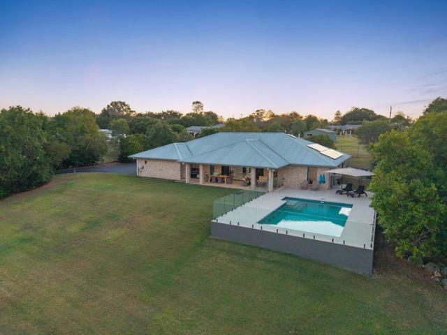 Picturesque 5 Bedroom Family Home