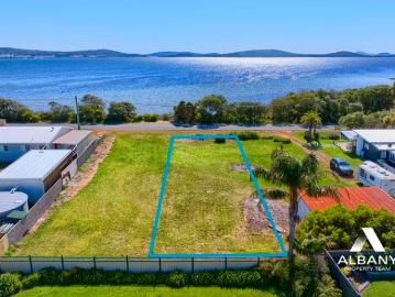Land for sale in Bald Island