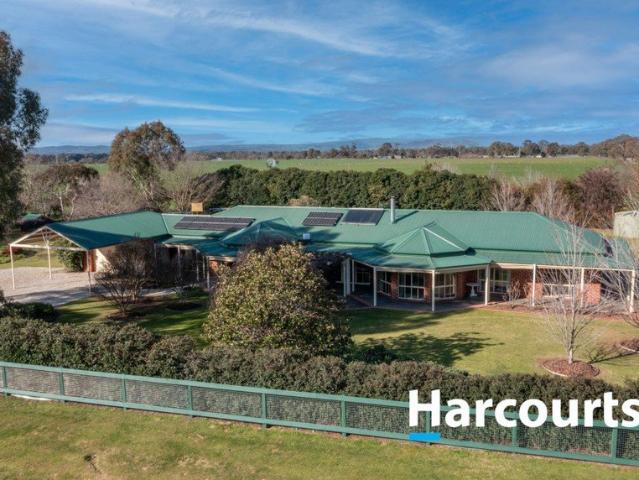 Picturesque Living in the Heart of Milawa 4411 m2
