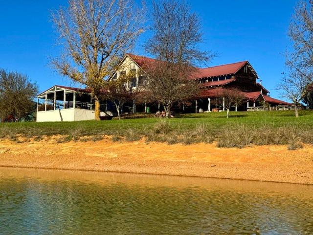 Picturesque 'Lost Lake'