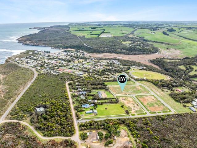 Picturesque Port Campbell living!