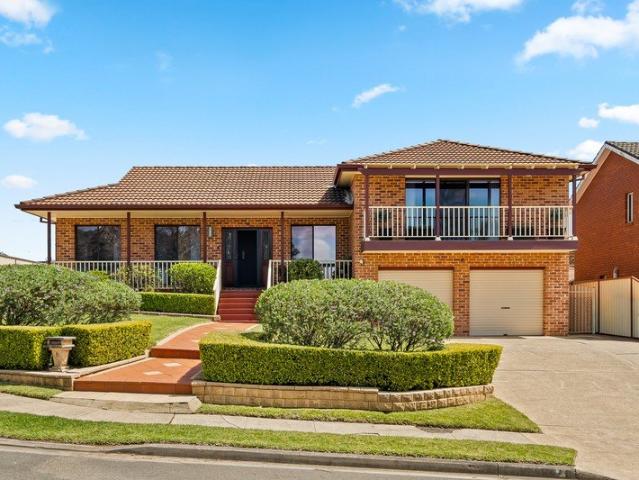 Picturesque Split Level Home in the Heart of Bossley Park | 615.8sqm!