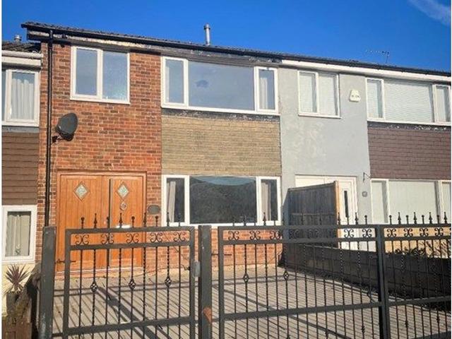 Pickard Court, Leeds LS15, 3 bed terraced house to rent, £1,250 pcm | PrimeLocation