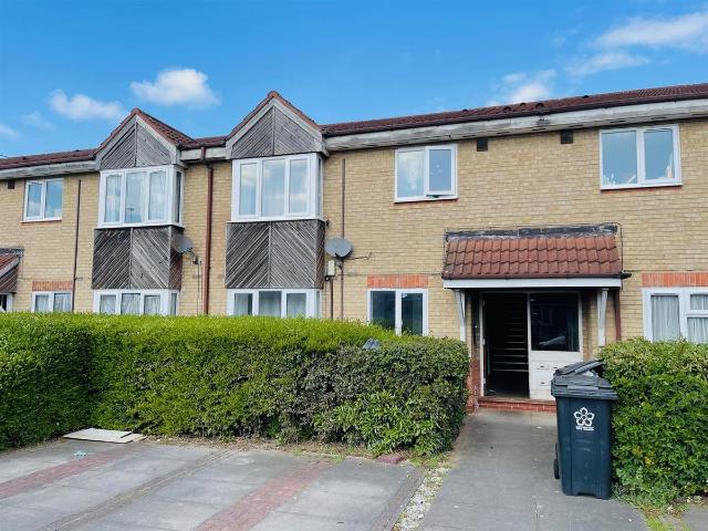 Pickering Close, Leicester LE4, 1 bed flat to rent, £725 pcm | PrimeLocation