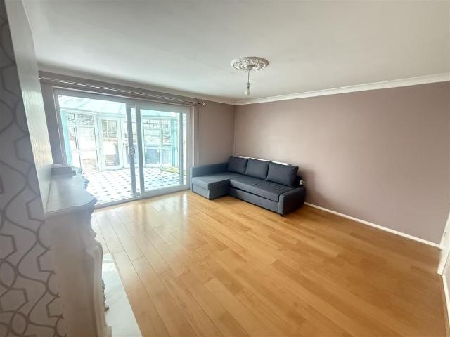 Pickford Close, Nuneaton