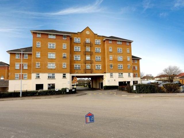 Pickford Gardens, Slough SL1, 1 bed flat to rent, £1,100 pcm | PrimeLocation