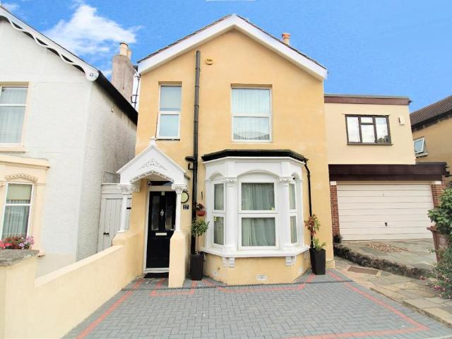 Pickford Road, Upton, London, DA7 4AT, United Kingdom | 3 bed house for rent #138593184 | Rentberry