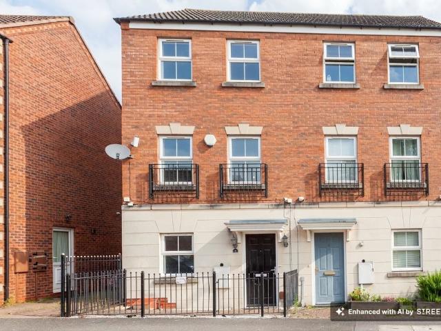 Pickhill Road, Hamilton LE5, 3 bed town house to rent, £1,195 pcm | PrimeLocation