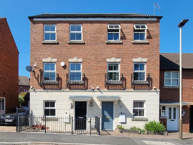 Pickhill Road, Leicester LE5, 3 bed semi detached house to rent, £1,195 pcm | PrimeLocation