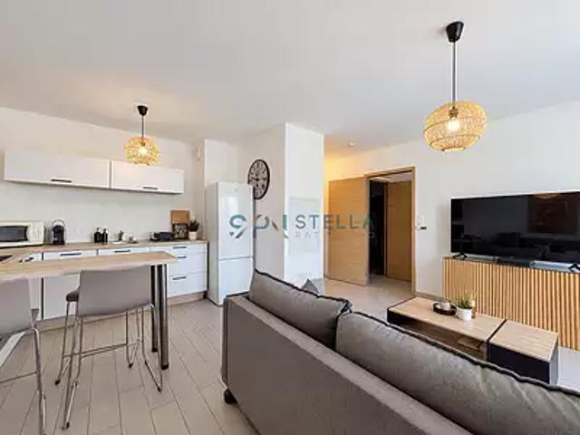 Pietrosella 20166 Location appartement 2 pièces t2 terrasse parking
