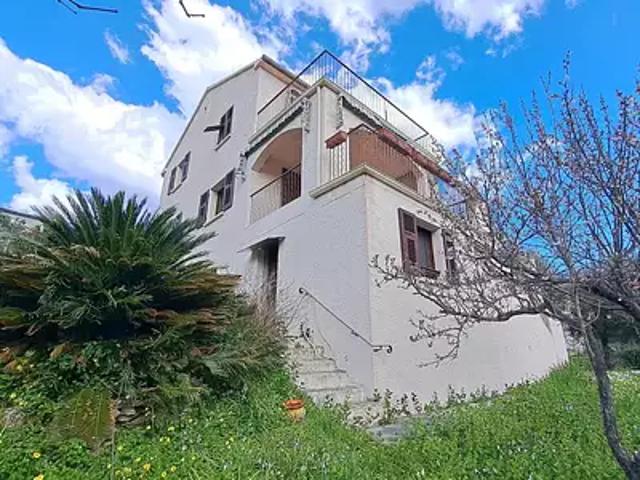 Pietra di Verde 20230 Achat / Vente maison 11 pièces t11 jardin terrasse