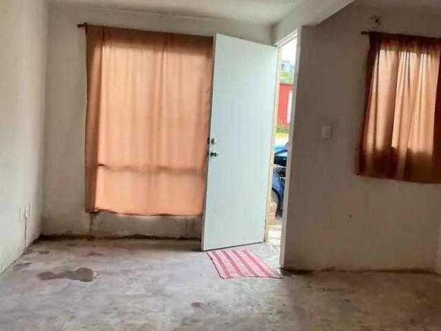 Pie de casa en el Dorado huehuetoca, ideal para ampliar al gusto, SOLO CONTADO