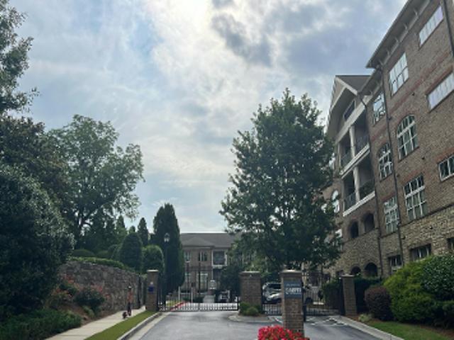 Piedmont Ave NE Unit 4001