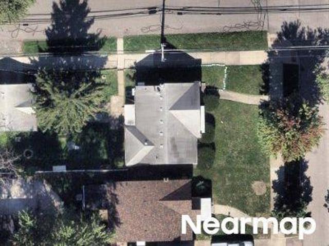 Piedmont St