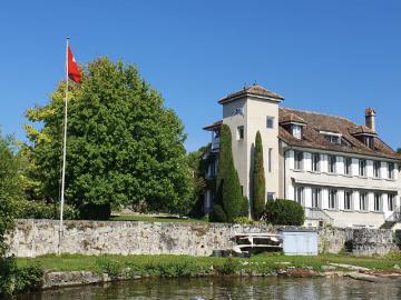 Pieds dans l'eau à Nyon
