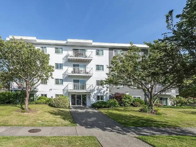 Pier 45 Apartments