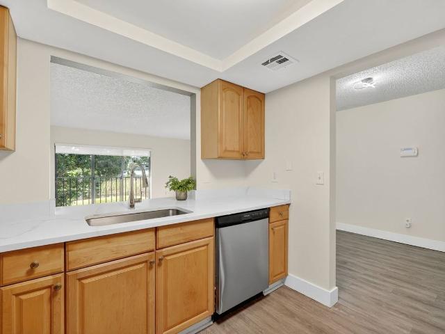 Pierce Beach Premier Apartments at Woodland Condominium 1 Bedroom Apartment for Rent at 2517 S 17th St, Fort Pierce South, FL 34982 Fort Pierce South