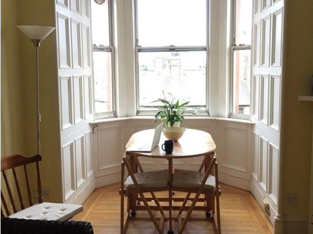 Piershill Place, Edinburgh EH8, 2 bed flat to rent, £1,400 pcm | PrimeLocation