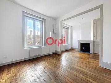 Pierre Bénite 69310 Achat / Vente appartement 2 pièces t2 au dernier étage cave