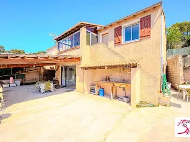 Pierrefeu du Var 83390 Achat / Vente maison 5 pièces t5