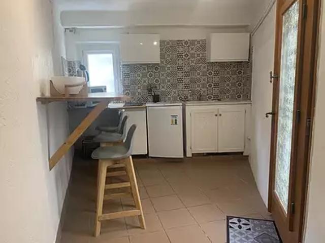 Pierrefeu du Var 83390 Location appartement 2 pièces t2