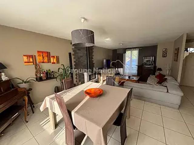 Pierrefonds 60350 Achat / Vente maison 7 pièces t7 au dernier étage