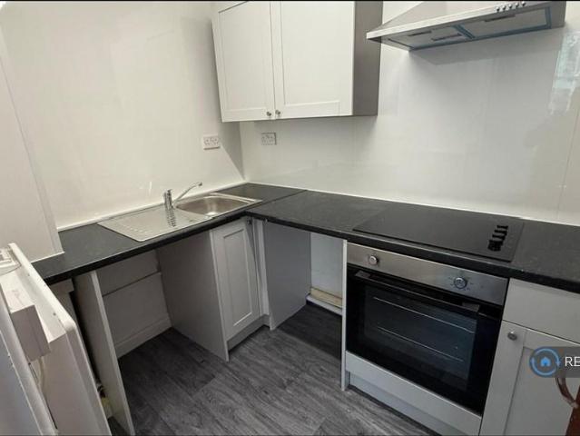 Pierremont Crescent, Darlington, DL3 1 bed flat to rent £475 pcm £110 pw