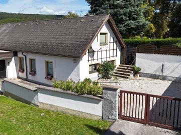 Haus zum Verkauf in 2753 - Abstell-kammer
