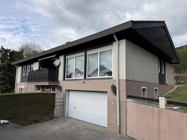 Piesting Nähe charmantes, topgepflegtes Einfamilienhaus in einem kleinen Seitental!
