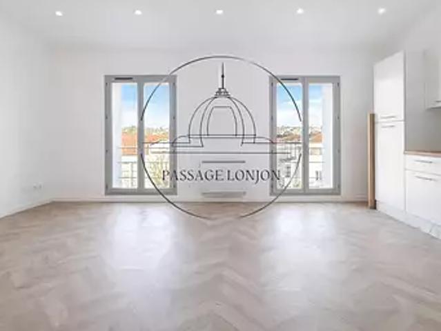 Pignan 34570 Achat / Vente appartement 5 pièces t5 au dernier étage