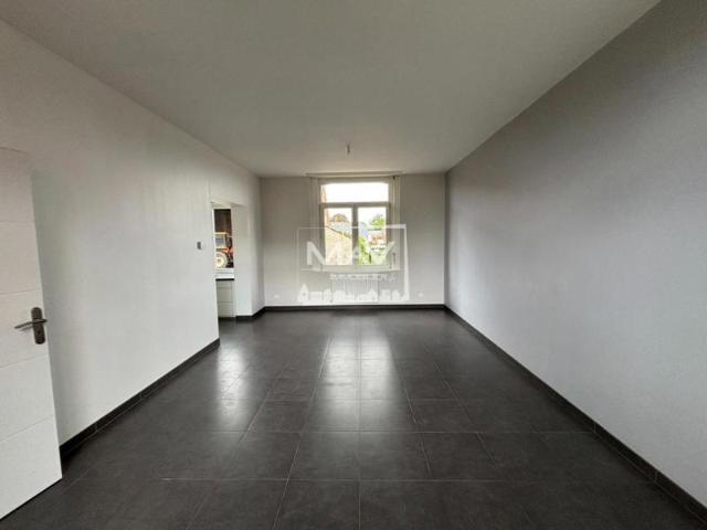 PIHEM MAISON DE 96 m² 3 CHAMBRES JARDIN ET GARAGE