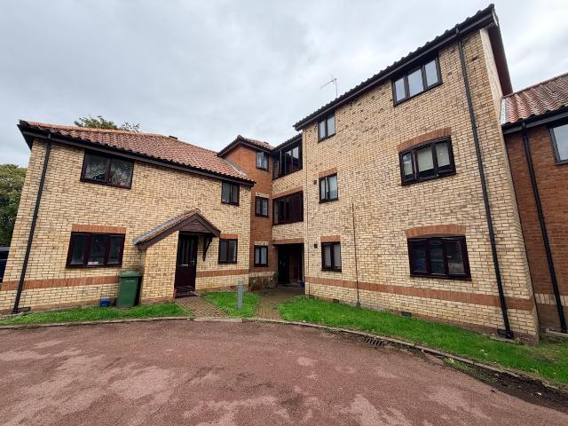 Pike Lane, Thetford IP24, 1 bed flat to rent, £850 pcm | PrimeLocation