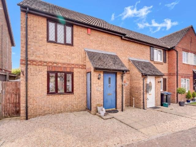 Pilkingtons, Harlow CM17, 2 bed terraced house to rent, £1,375 pcm | PrimeLocation