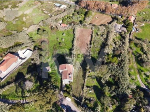 PIP QUALIFICADO EM APROVAÇÃO PARA MORADIA T5 COM PISCINA EM COLARES