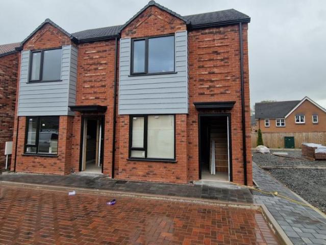 Pipers Drive, Cannock, Staffordshire. 3 bed semi detached house to rent £1,250 pcm £288 pw