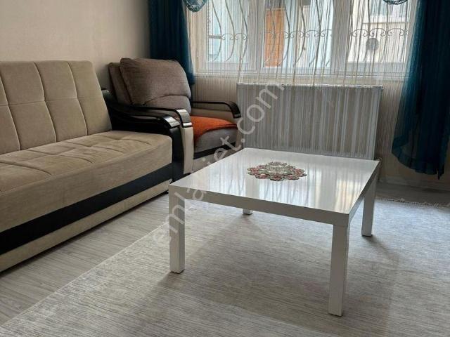 Pir Emlaktan Merkezde Full Eşyalı 1+1 Kiralık Daire