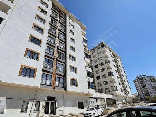 Piramit Gmden Memursen Konutlarında Kiralık Daire