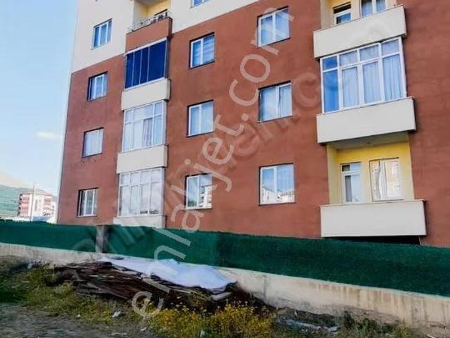 Piramit Gmden Kayakyolunda 3+1 Satılık Daire