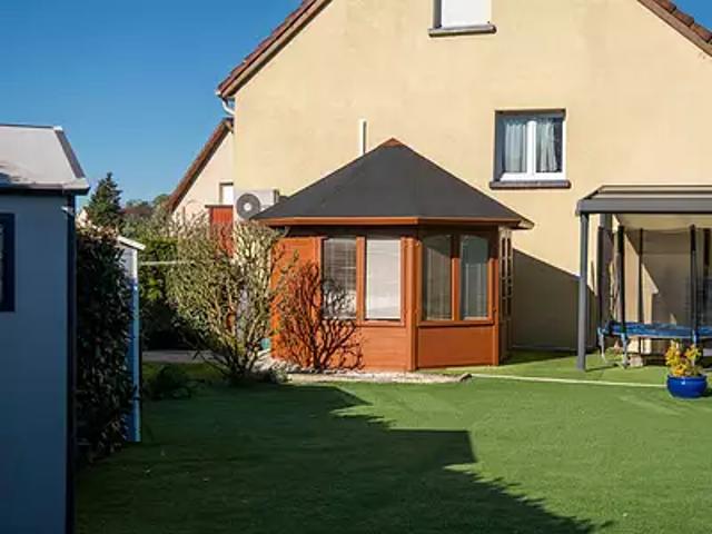 Pirey 25480 Achat / Vente maison 8 pièces t8 au dernier étage terrasse