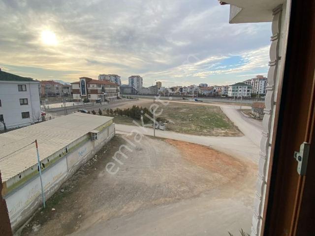 Piri Reis Mahallesi Satılık 3+1 Satılık Şahsi Garajlı