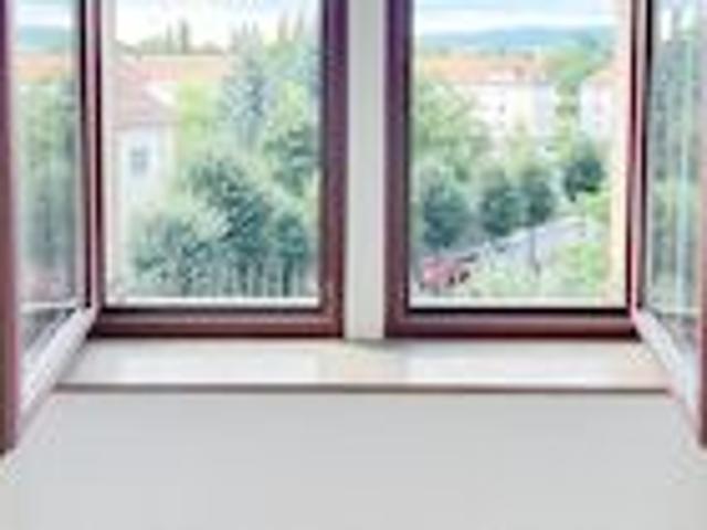 Pirna. Altstadt, sofort bezugsfrei: 3 Zi. DG Wohnung mit Parkett & Wanne
